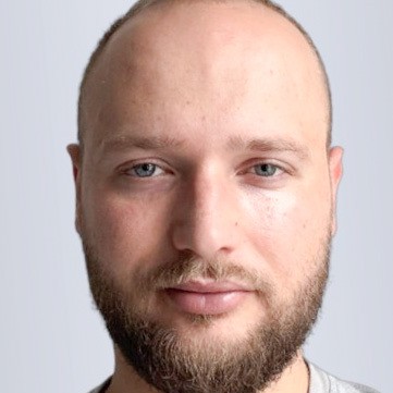 AJVAZI M. AJVAZI M.
